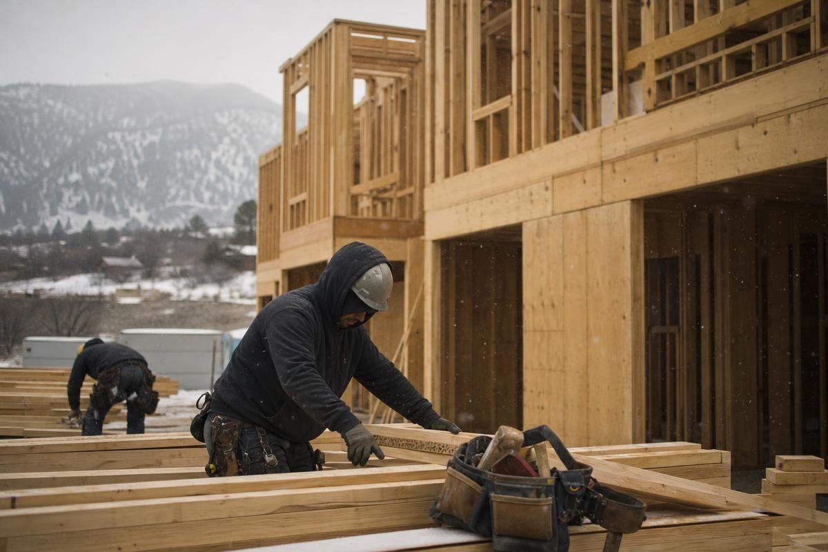 Multifamily construction Colorado Springs in winter conditions near Monument Hill