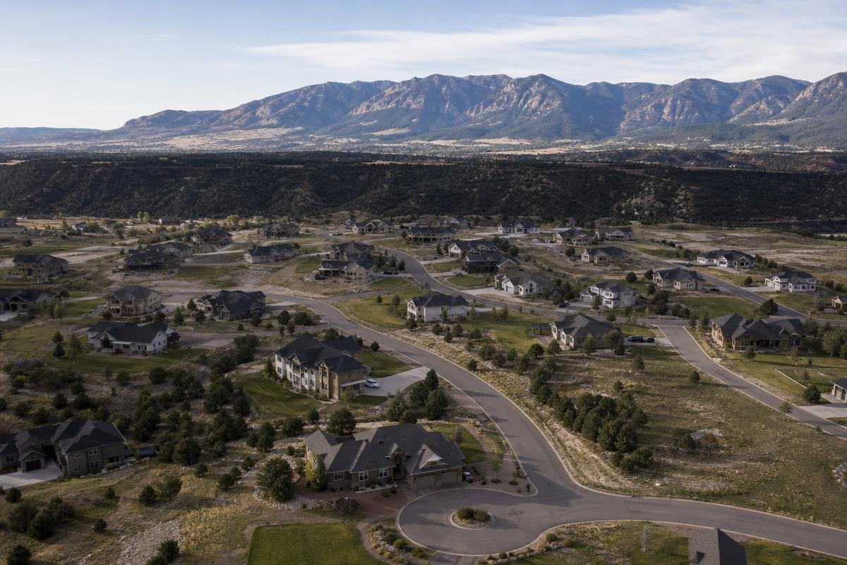 How We Ranked These Neighborhoods for Custom Home Building — Ivory Ridge Custom Construction, Colorado Springs CO